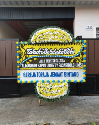 Papan Bunga Duka di Baturraden